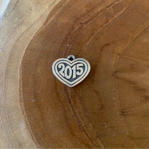 RETIRED James Avery 2015 heart charm, sterling silver ✨
